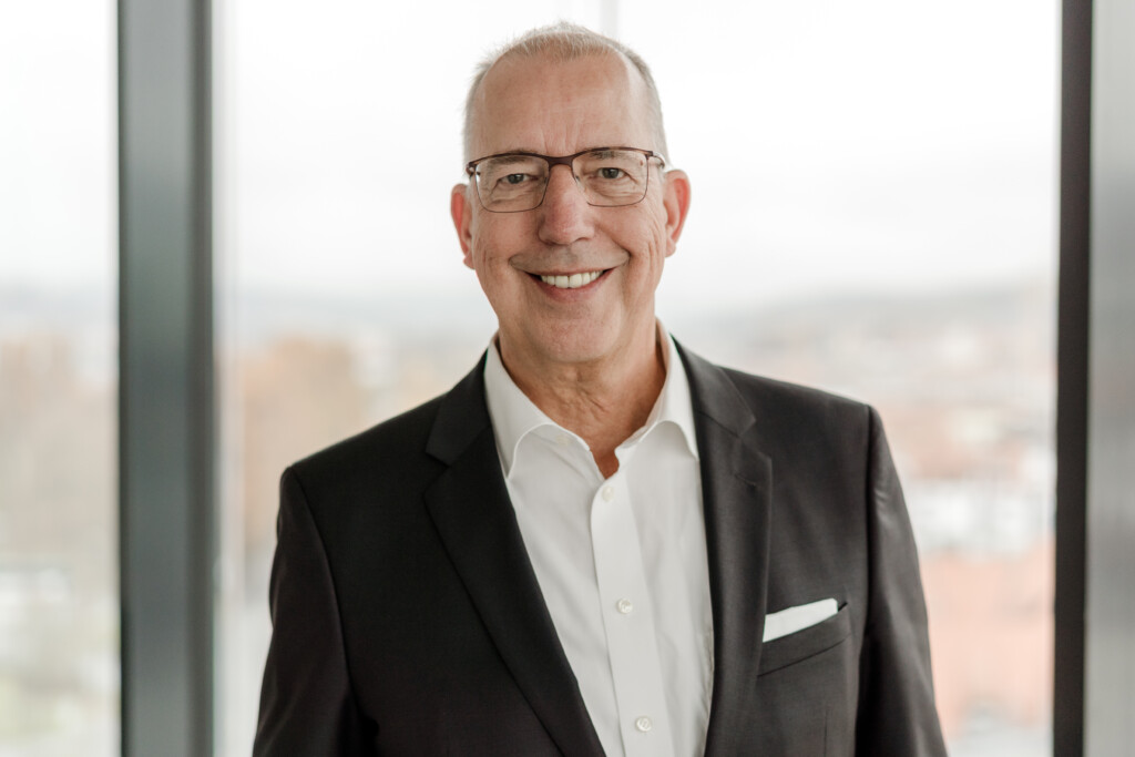 Tax con­sul­tant
Au­di­tor
Le­gal coun­sel