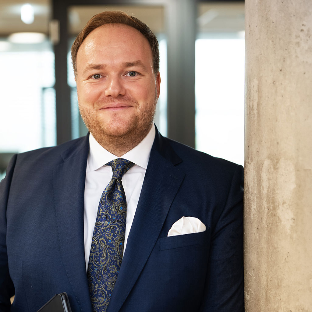 Wirtschaftsprüfer
Steuerberater
Partner